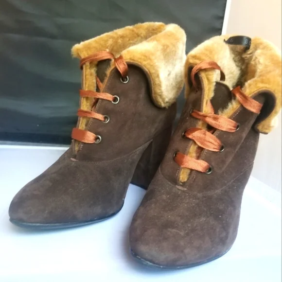 Vintage suede and fur ankle boots by Robert Clergerie - Picture 1 of 8